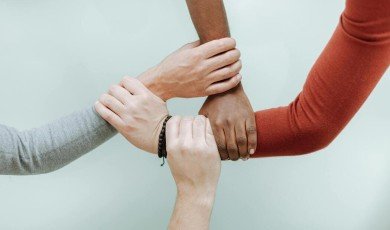 Warum Dein Leben Reicher Wird Mit Neuen Kontakten